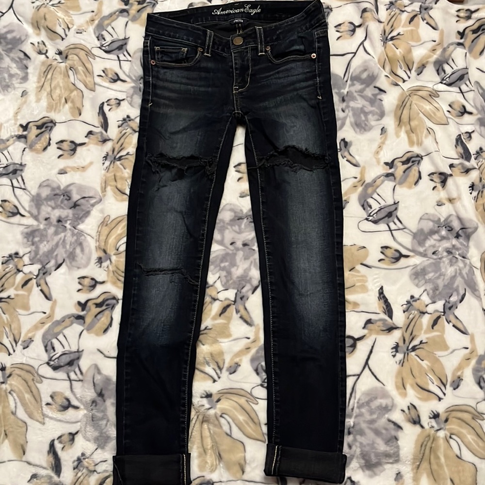 american eagle jeans. sizes 0,4,4. lmk if you want all or just one or two!!